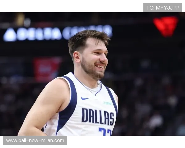 东契奇再度砍下30+,独行侠挺进西部前六,季后赛前景广阔 东契奇再度砍下30+,独行侠挺进西部前六,季后赛前景广阔